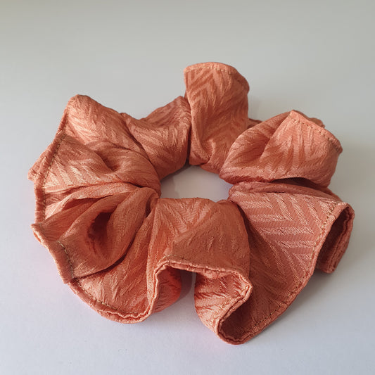 Scrunchie, large, Chevron Coral